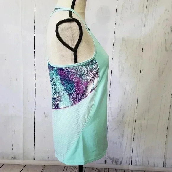 Fabletics Berlin Tank Cucumber Animal Print - Picture 3 of 8